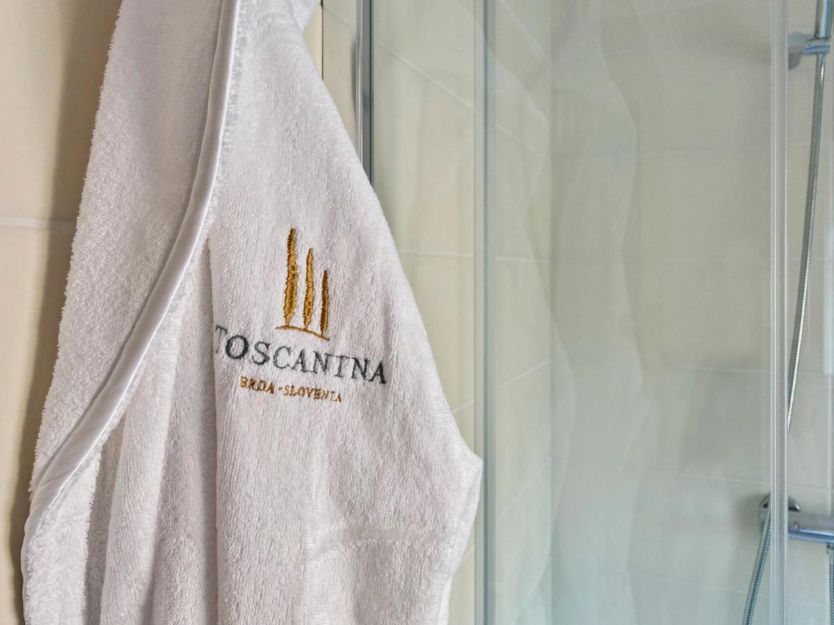 Toscanina Garni Hotel ドブロボ エクステリア 写真